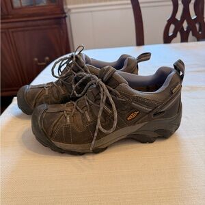 Women’s Keen Targhee ii Leather Hiking Boots